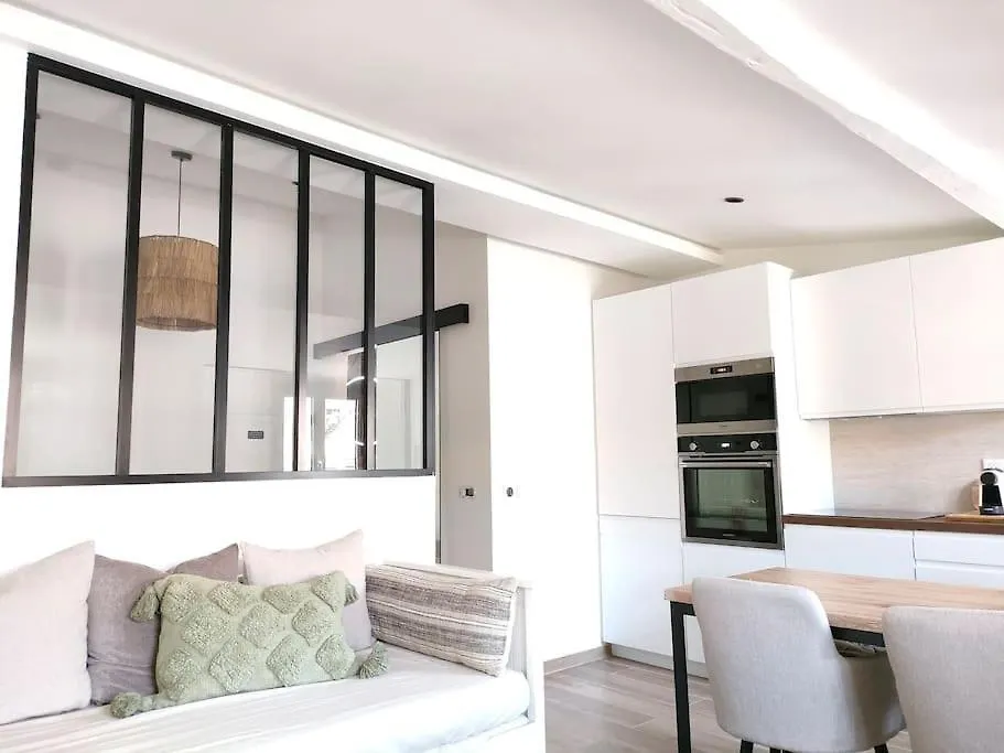Apartment Joli Appartement Port De Nice France